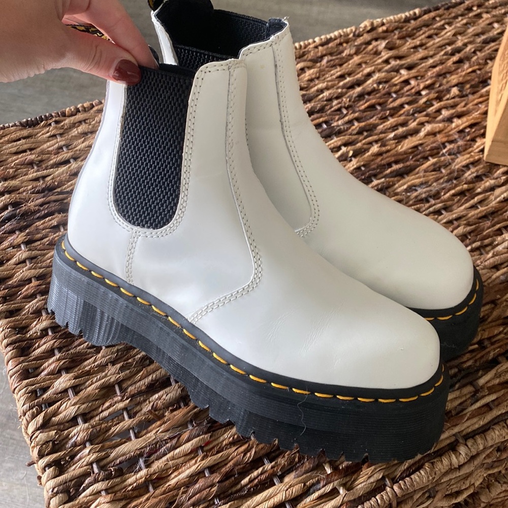 Platform Doc Martens